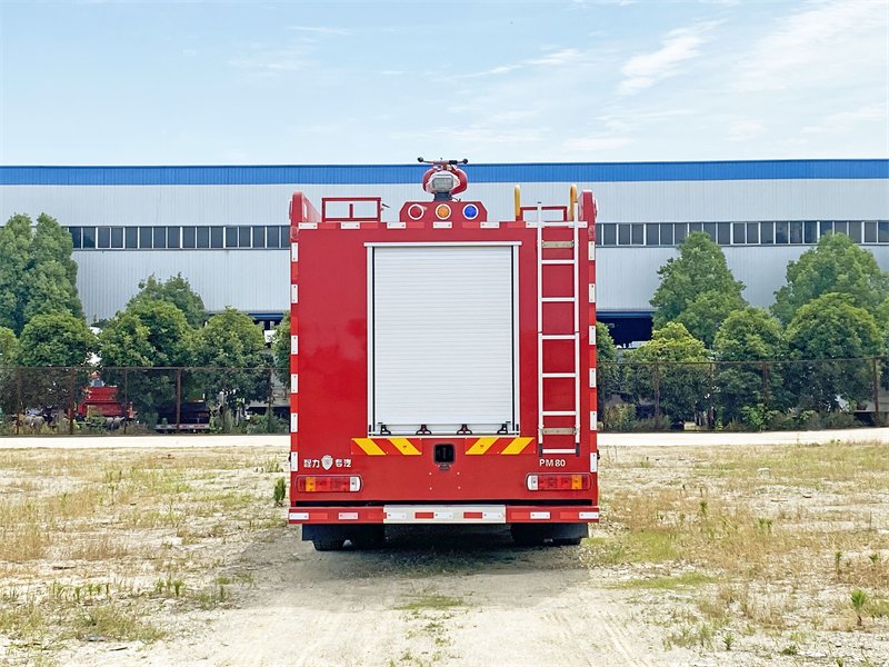 城市烈焰守护者：消防车全面科普